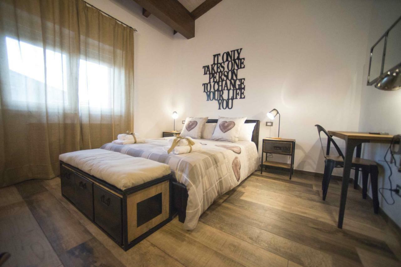 Cristiano Hotell Cosenza Exteriör bild